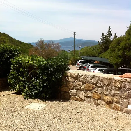 Elisa - Localita Innamorata